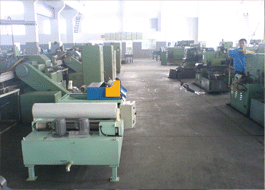 磁輥紙帶過濾機(jī)使用在減震器公司叉桿車間無心磨工作現(xiàn)場(chǎng)